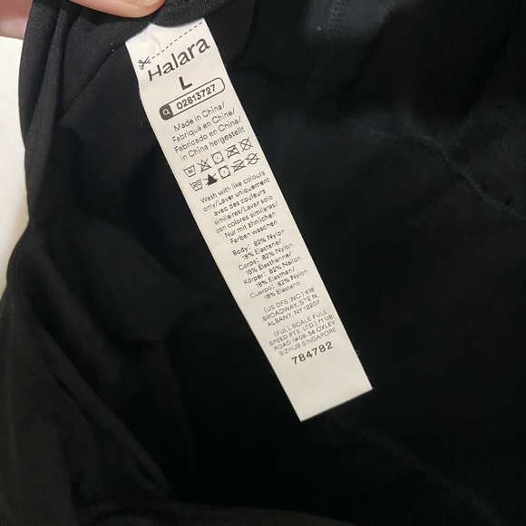 NWT HALARA Softly Zero Eezy Peezy Tennis Dress (w/ pull down shorts!) - Picture 4 of 8